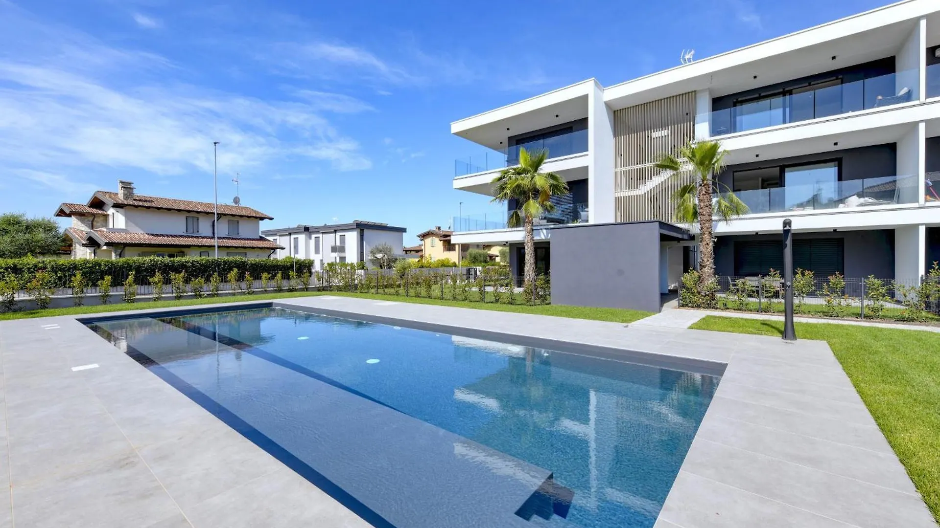 Lejlighed Mgh Luxury - Palms Residence Sirmione N2