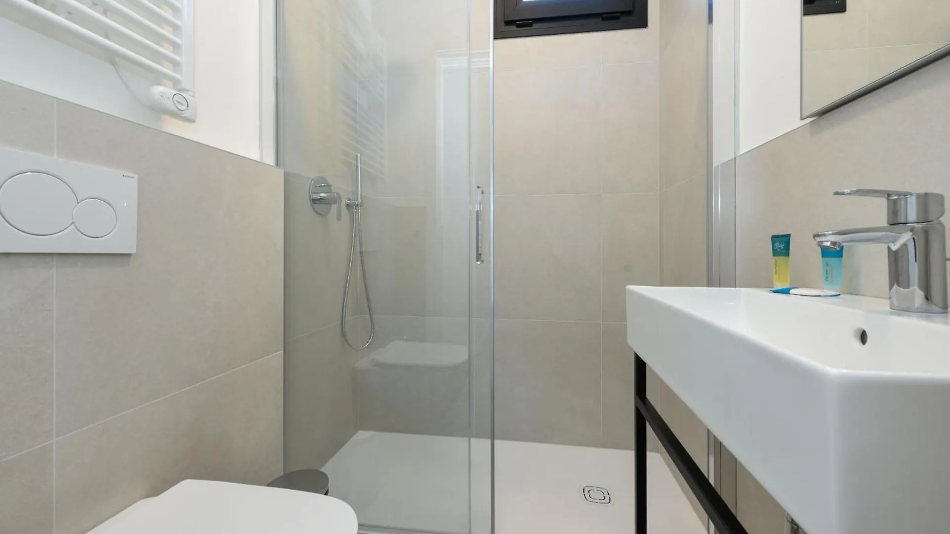 Lejlighed Mgh Luxury - Palms Residence Sirmione N2 Italien